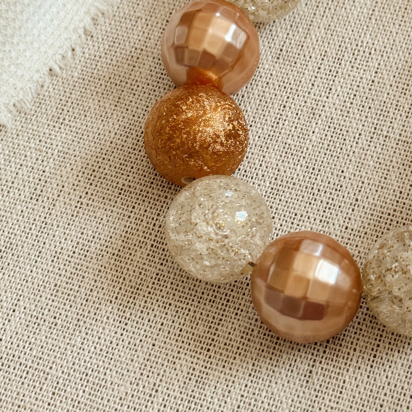 AUTUMN NECKLACE
