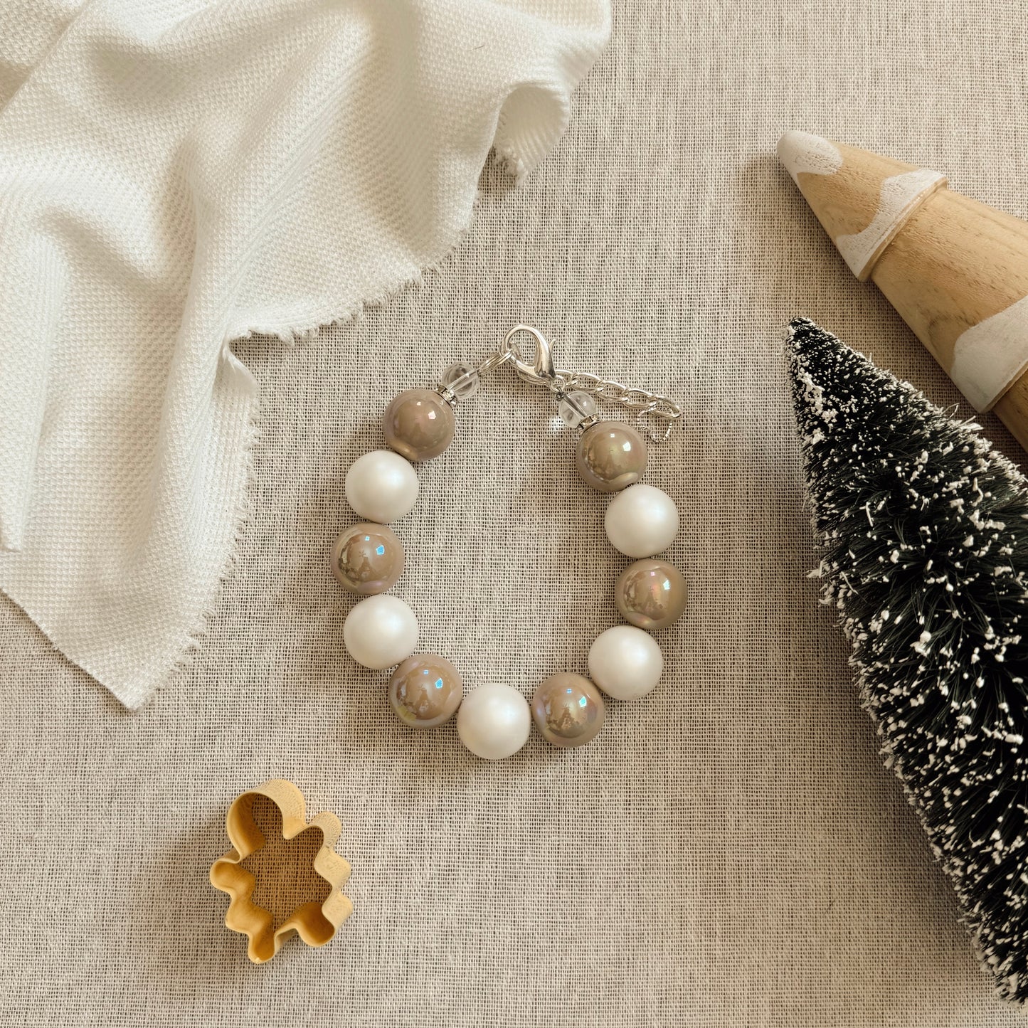 NORTH POLE NECKLACE