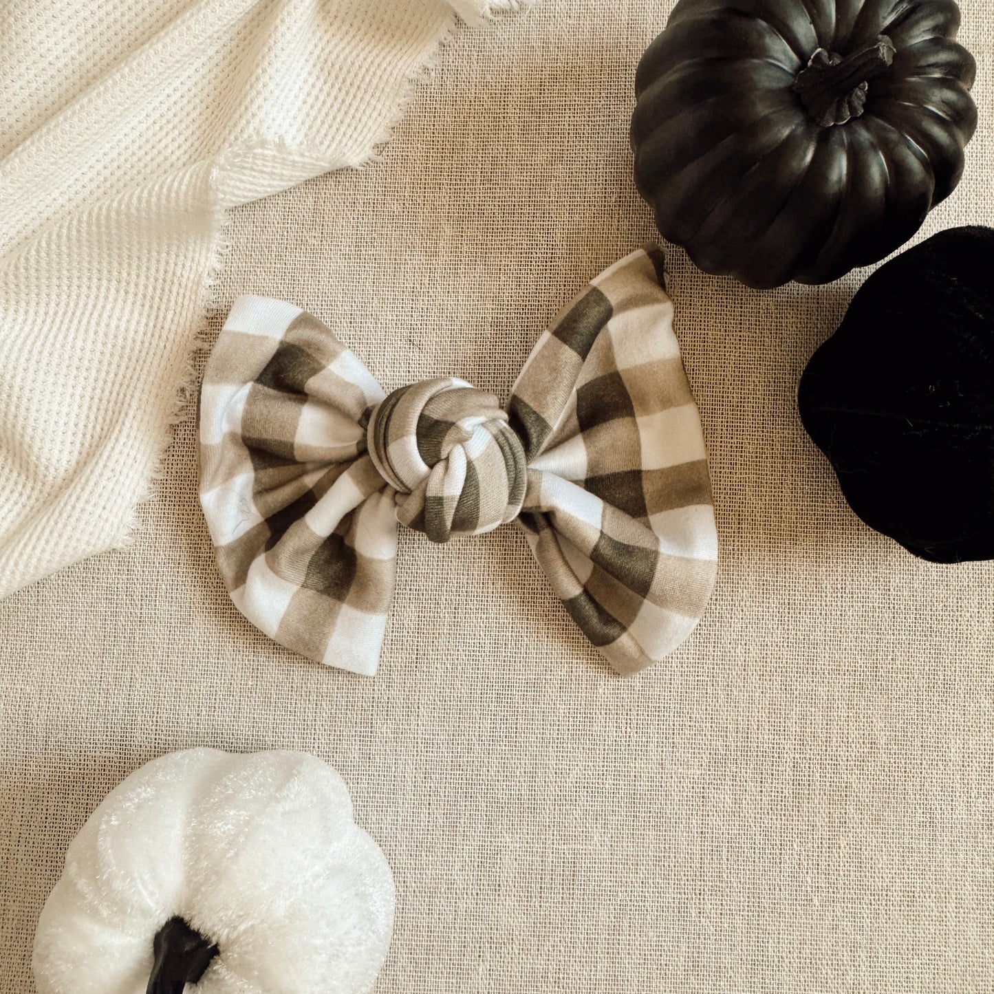 PERFECTLY PLAID BOWS