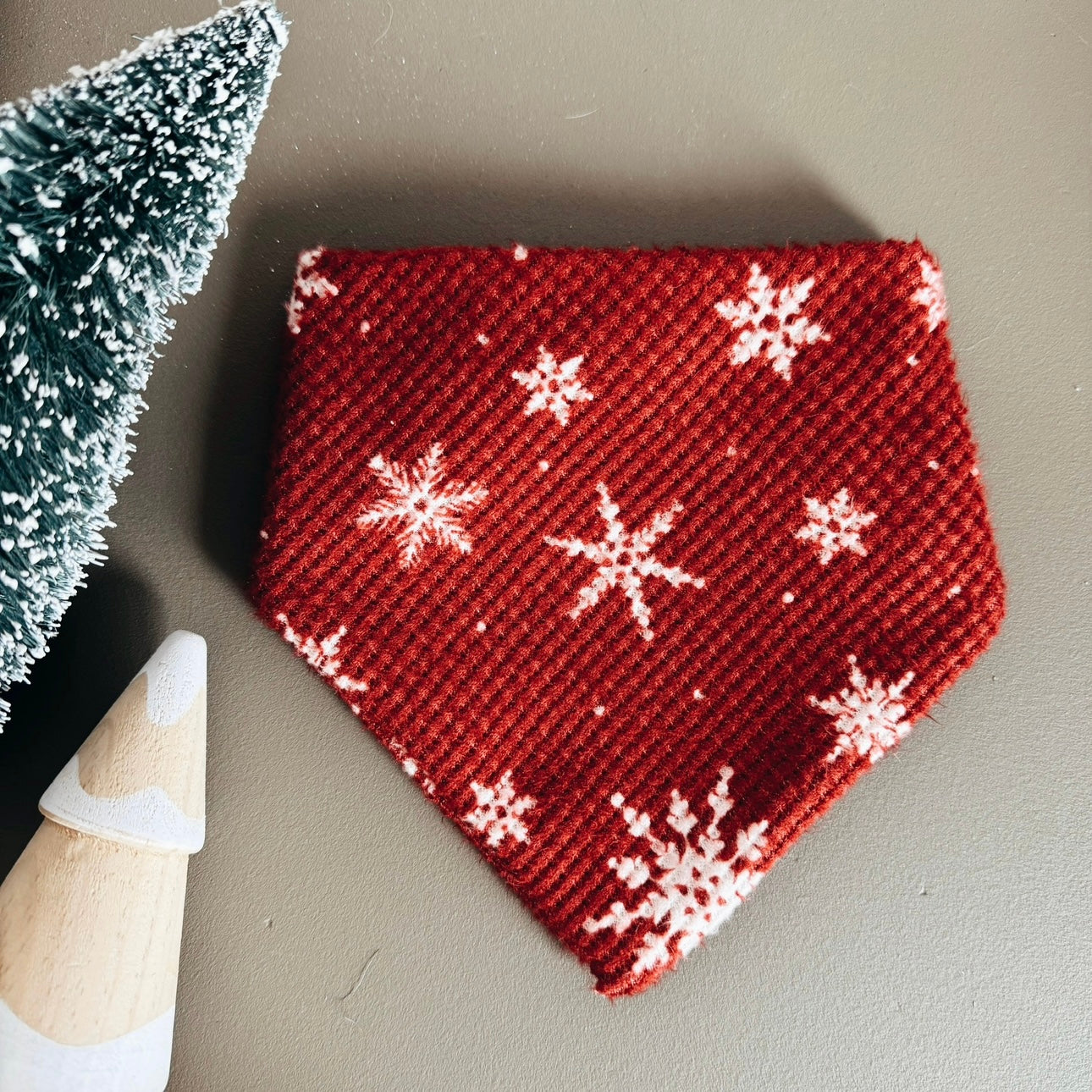 SNOWFALL BANDANA - FLUFFY SUPER SOFT