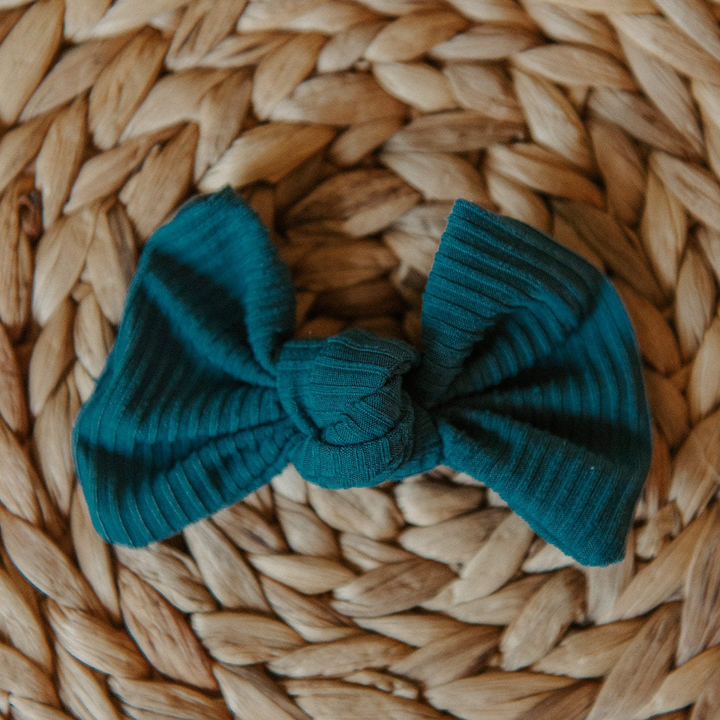 DEEP BLUE BOW (NOT A SET SOLD SINGULAR)