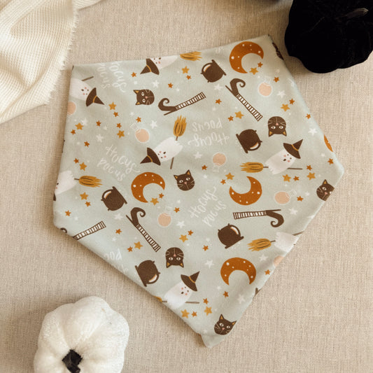 HOCUS POCUS BANDANA - SUPER SOFT