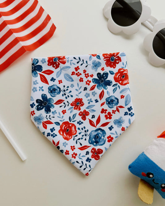 RED WHITE & FLORAL BANDANA - SWIM