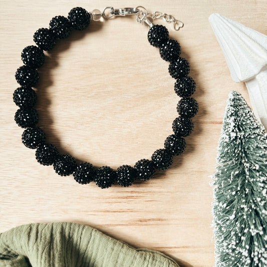 DAZZLING BLACK NECKLACE