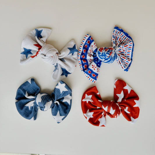 PATRIOTIC PUP BOWS - SUPER SOFT