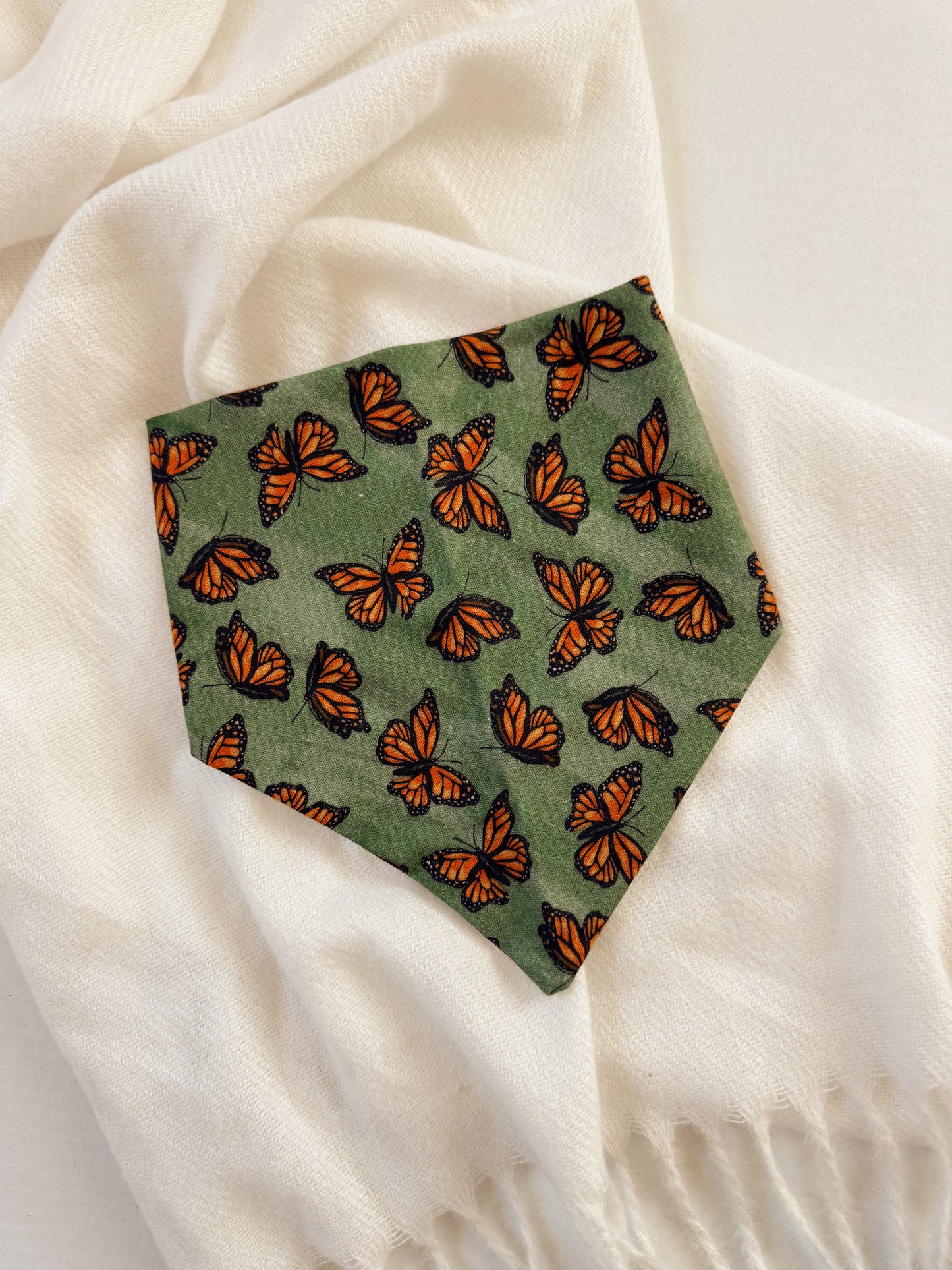 BUTTERFLIES - COTTON