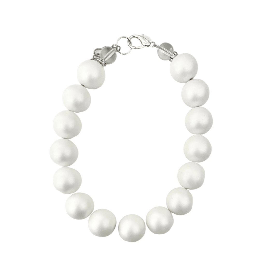 WHITE MATTE PEARLS NECKLACE